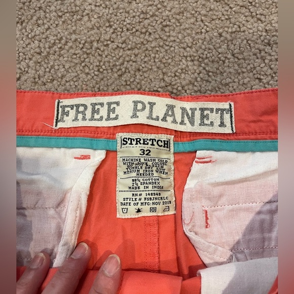 Men's FREE PLANET peach stretch casual shorts - Picture 2 of 8